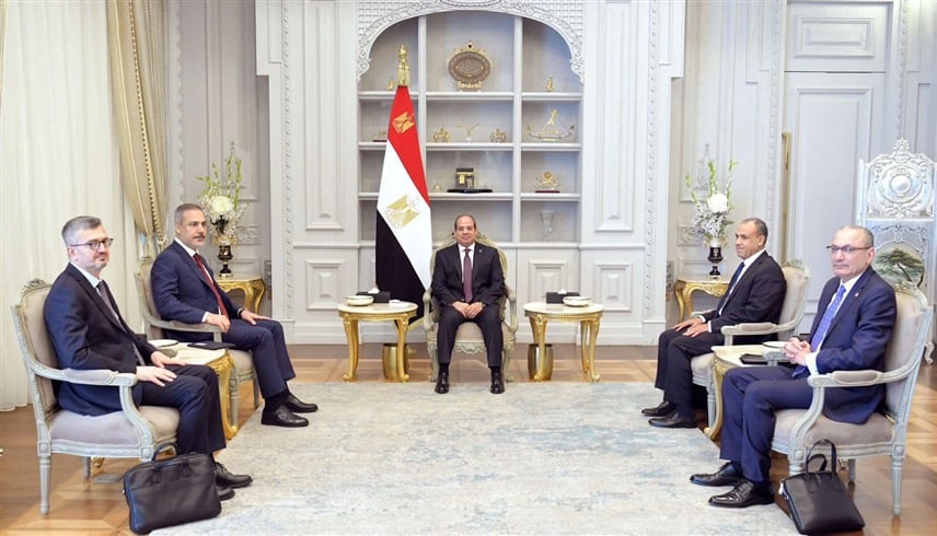 السيسي: الشرق الأوسط يمر بمنعطف شديد الخطورة