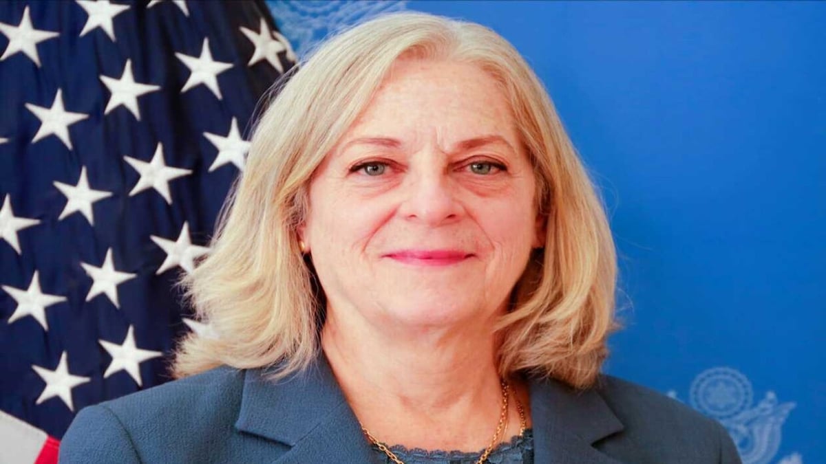 السفيرة الأمريكية لدى العراق: الهجمات على البعثات الدبلوماسية في العاصمة بغداد "يجب أن تتوقف"