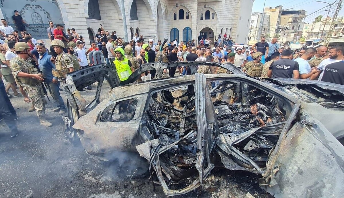 وفاة المصور بأزمة قلبية.. اعتداء على طاقم قناة إيطالية في لبنان