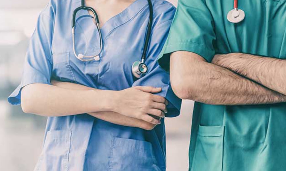 نقابة الممرضات والممرضين: لإخراج القطاع الصحي من دائرة الإستهداف