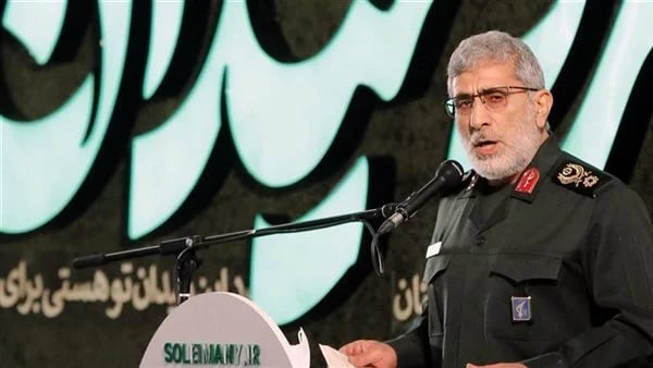 بعد أسبوعين من الصمت..ظهور مفاجئ لـ "قاآني" في تشييع نيلفروشان
