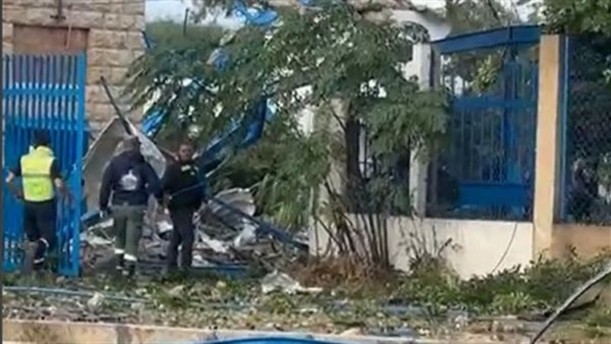 استشهاد مختار في مدينة صور وشخص آخر في غارة على شركة المياه