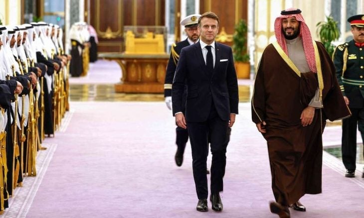 ماكرون في السعودية في زيارة دولة هي الأولى من نوعها لرئيس فرنسي منذ 18 عاما