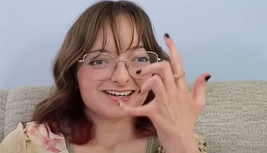حالة نادرة.. جسمها يذوب من الداخل