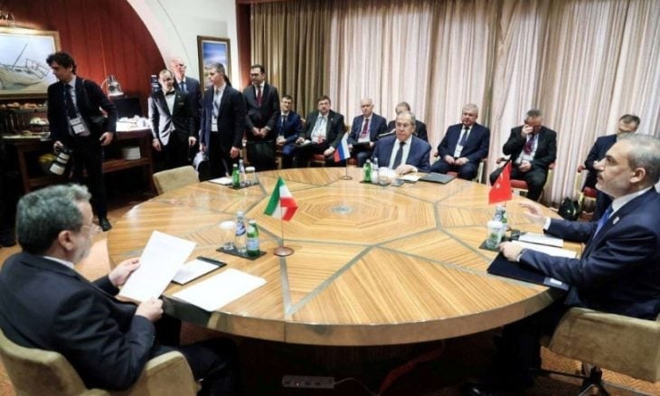 5 دول عربية وإيران وتركيا وروسيا تدعو إلى حل سياسي في سوريا