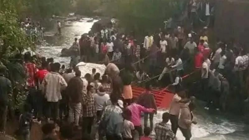 إثيوبيا: مقتل 71 شخصاً بغرق شاحنة