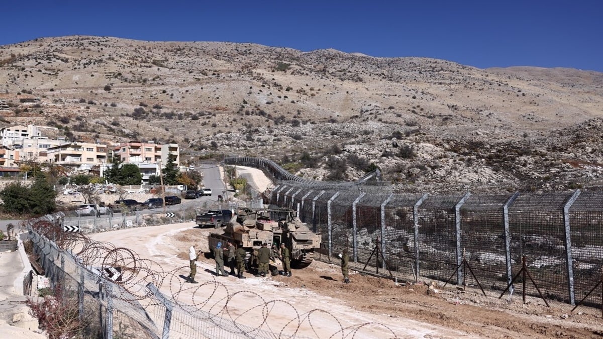 إعلام إسرائيلي يتحدث عن مطالبة زعماء دروز من بلدة حضر السورية الحدودية بالانضمام إلى إسرائيل