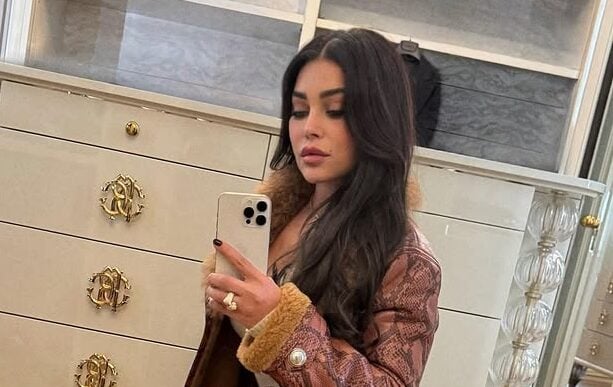 هيفا وهبي تتألق بإطلالتين ساحرتين من باريس