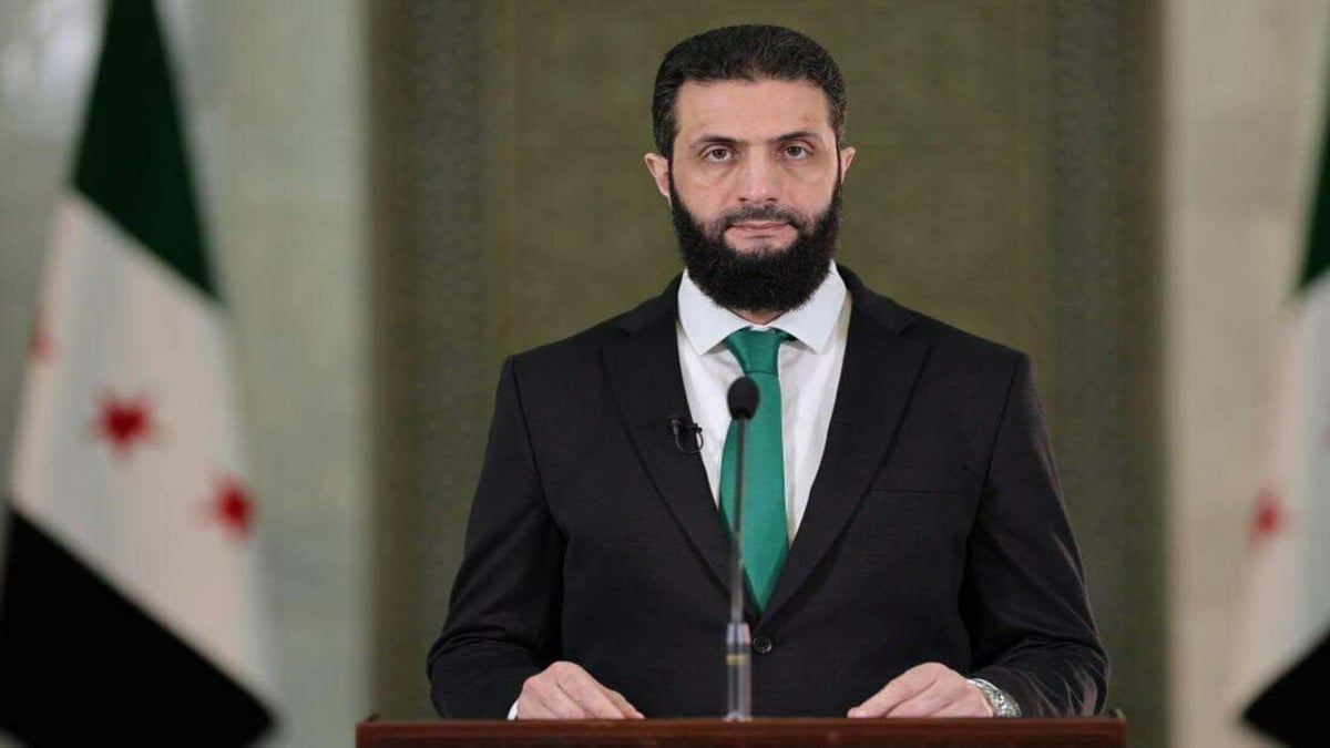 في خطابه الرئاسي الأول.. الشرع: سنركز في الفترة القادمة على إتمام وحدة الأراضي السورية وفرض سيادتها تحت سلطة واحدة