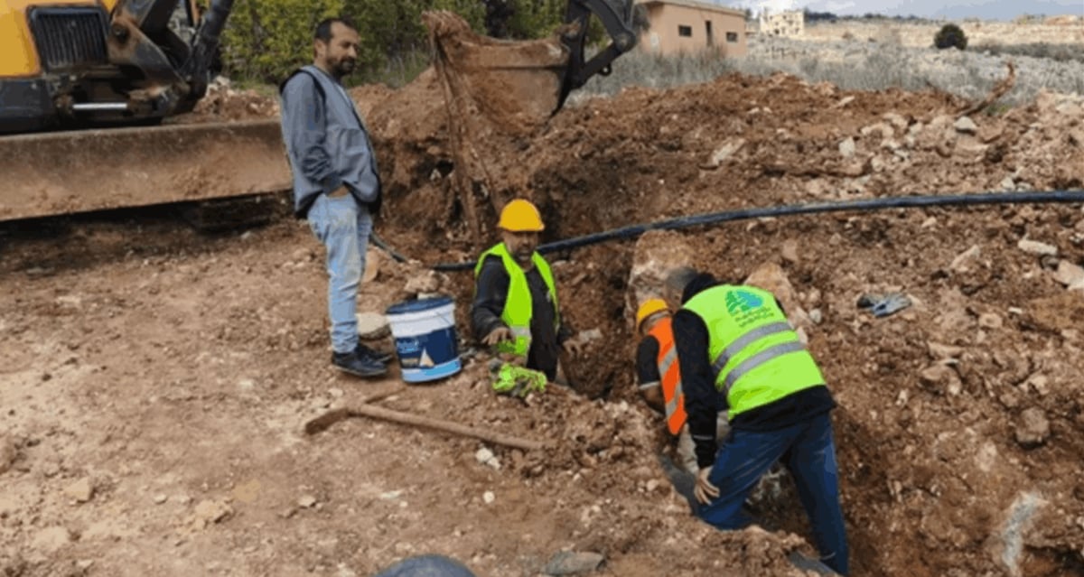 مياه الجنوب: فرقنا تواصل صيانة خطوط الدفع والجر والتوزيع في قضاءي صور وبنت جبيل