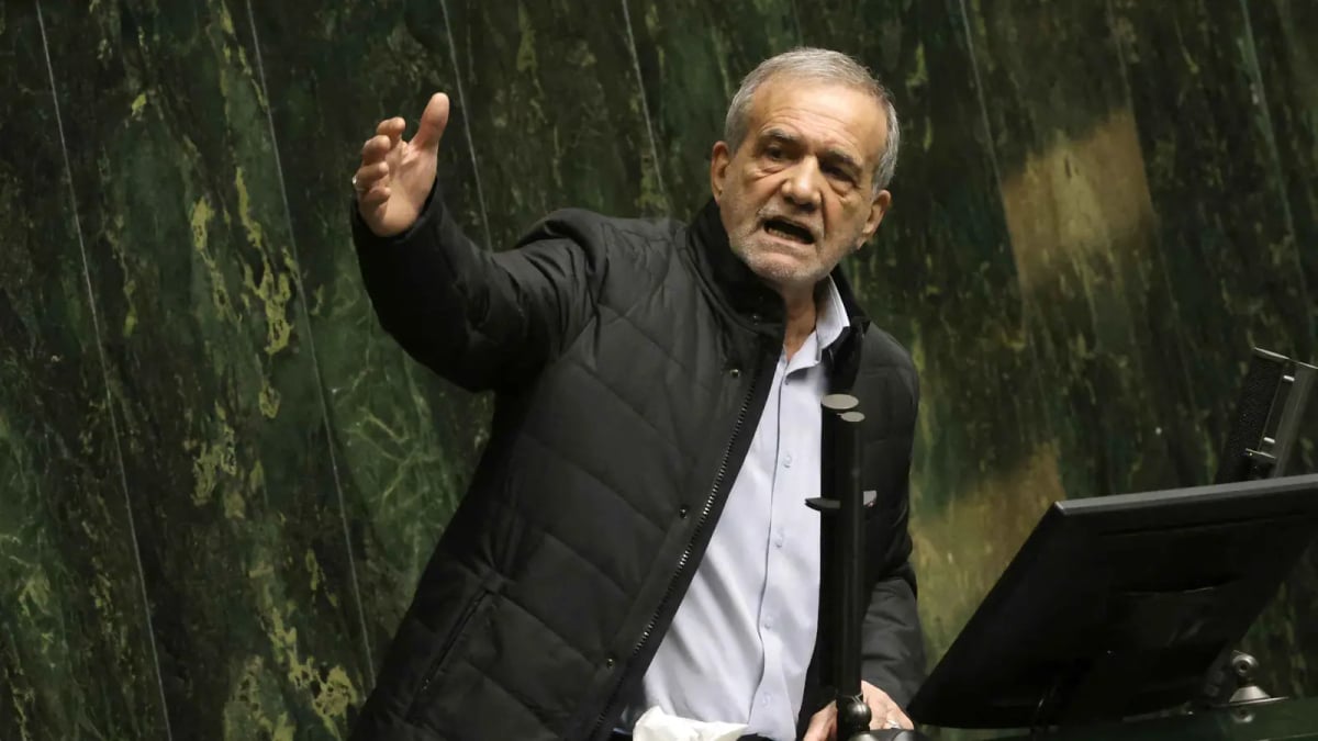 "فليفعل ما يشاء".. الرئيس الإيراني يرفض التفاوض مع ترامب تحت التهديد