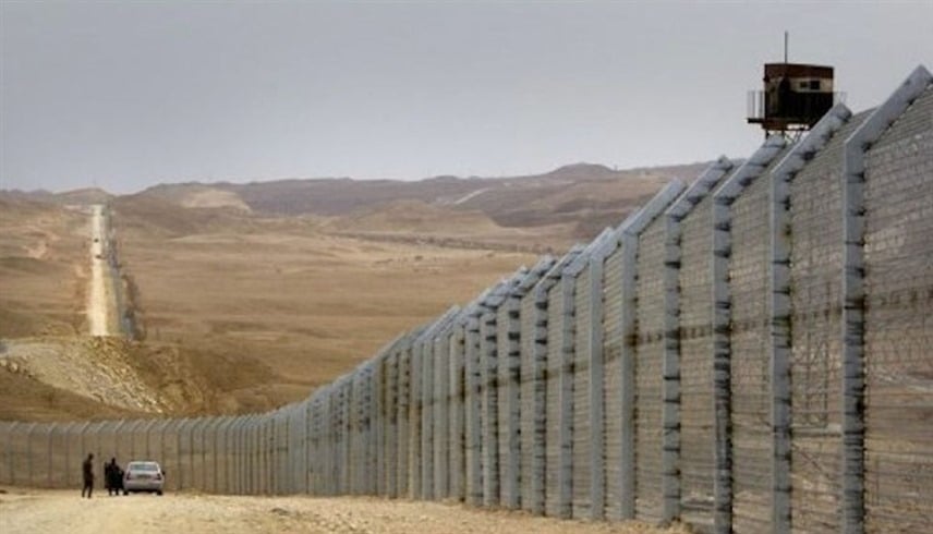 الكابينيت يصادق على بناء جدار أمني على الحدود الشرقية مع الأردن وخطة لتعزيز الاستيطان بالأغوار