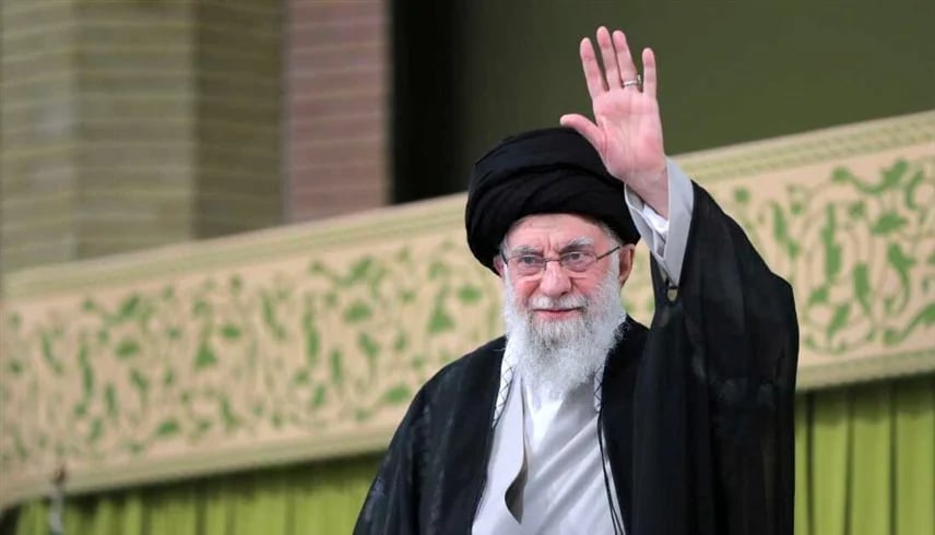 بمناسبة الذكرى الـ 47 لانتصار الثورة الإسلامية… خامنئي: قوّتنا بصمود الشعب أكثر من الصواريخ والطائرات