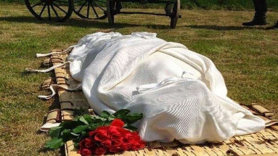 حفل زفاف يتحول إلى فاجعة.. ضابط يقتل ابنته ويصيب زوجها