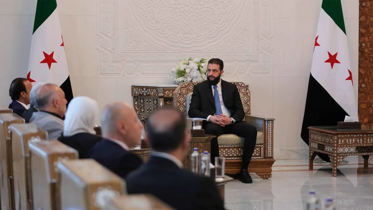سوريا.. الشرع يمدد عمل لجنة التحقيق بجرائم الساحل
