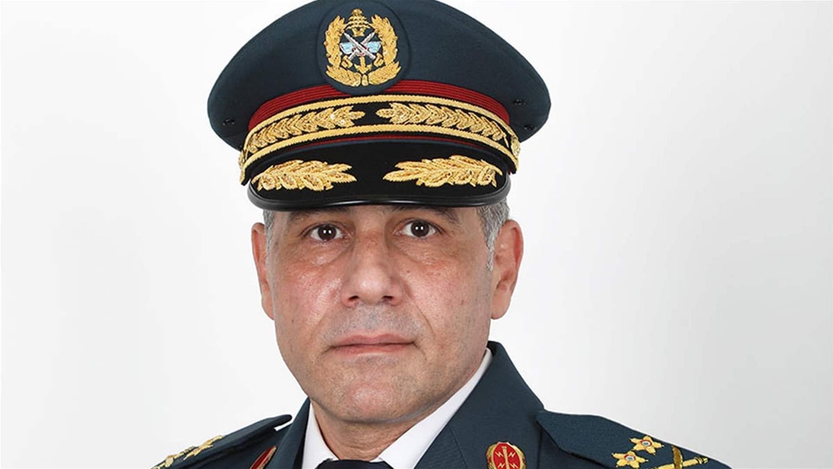 ترقية العميد الركن محمد الامين إلى رتبة لواء وتعيينه مديرًا عامًّا للإدارة وعضوًا في المجلس العسكري