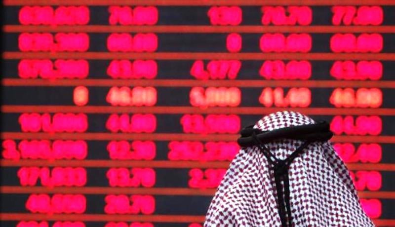 البورصات العربية تتلون بالأحمر متأثرة بموجة الهبوط في الأسواق