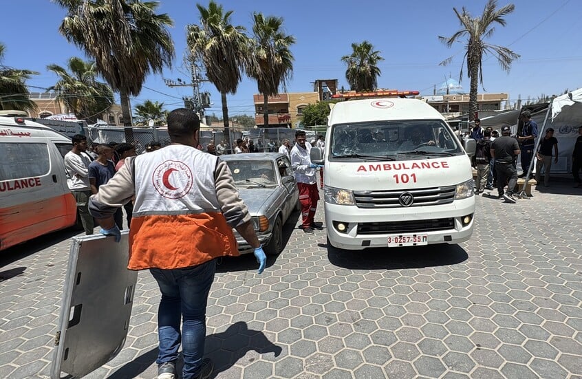عشرات القتلى في قصف إسرائيلي لمدرسة في مدينة غزة ومناطق متفرقة بالقطاع