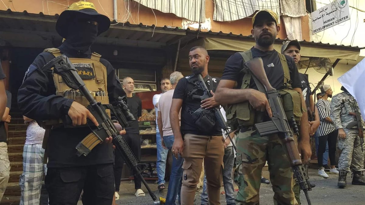 اتصالات بين الجانب اللبناني وقيادات فلسطينية لصياغة تفاهم بشأن ملف السلاح الفلسطيني