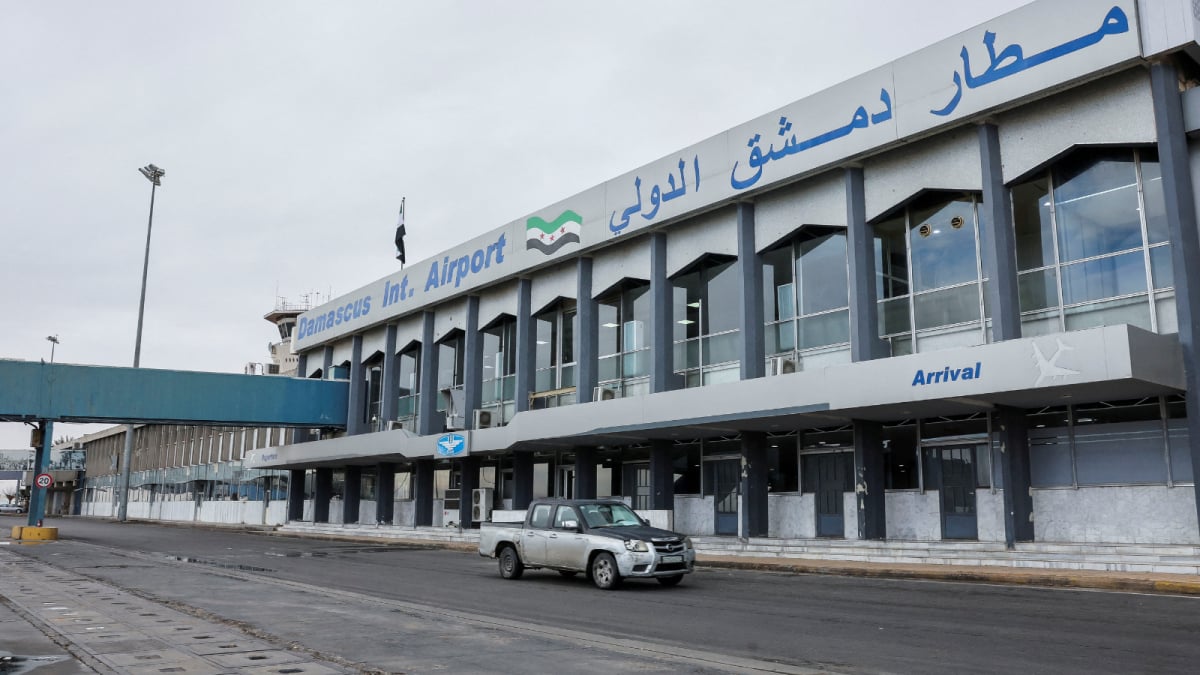 بعد انقطاع 13 عامًا.. عودة الطيران الأوروبي إلى دمشق