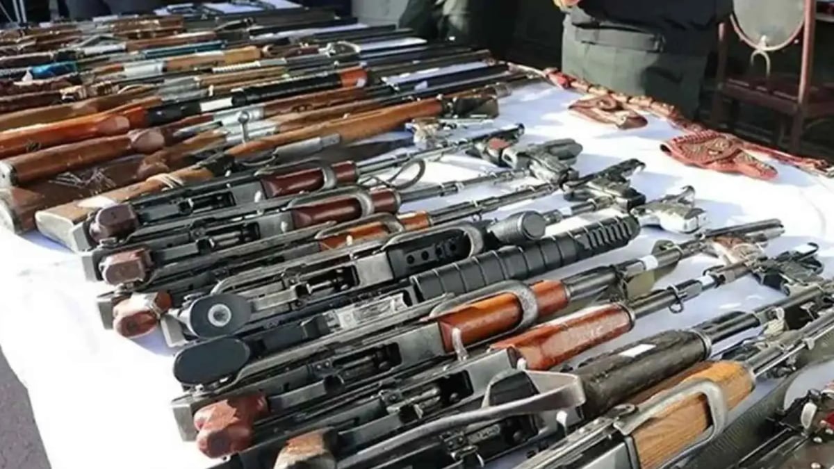 إيران تعلن ضبط أسلحة أمريكية في بلوشستان