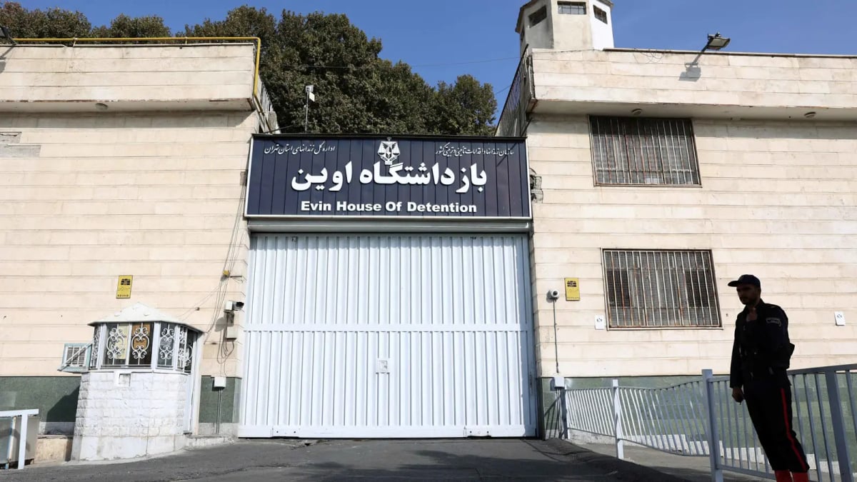 أنباء عن فرار جماعي من أحد سجون طهران بعد تمرّد داخلي واسع (فيديو)