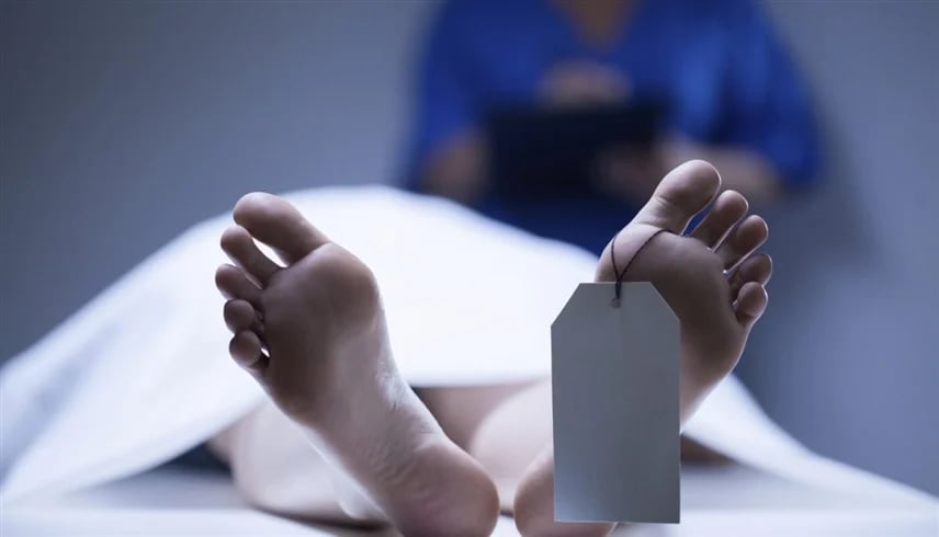 تبديل جثتين داخل مشرحة يثير جدلاً واسعاً وصدمة للأهالي