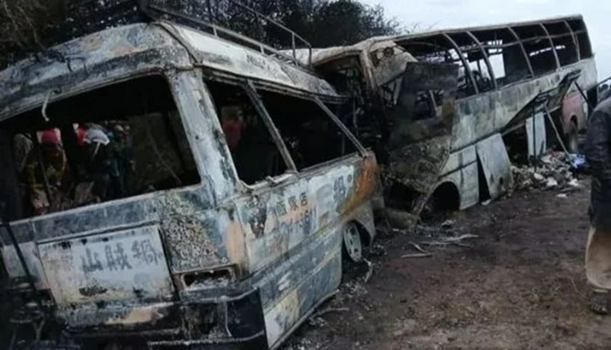 حفل زفاف يتحوّل لكارثة.. تصادم حافلتين يودي بحياة 40 شخصاً