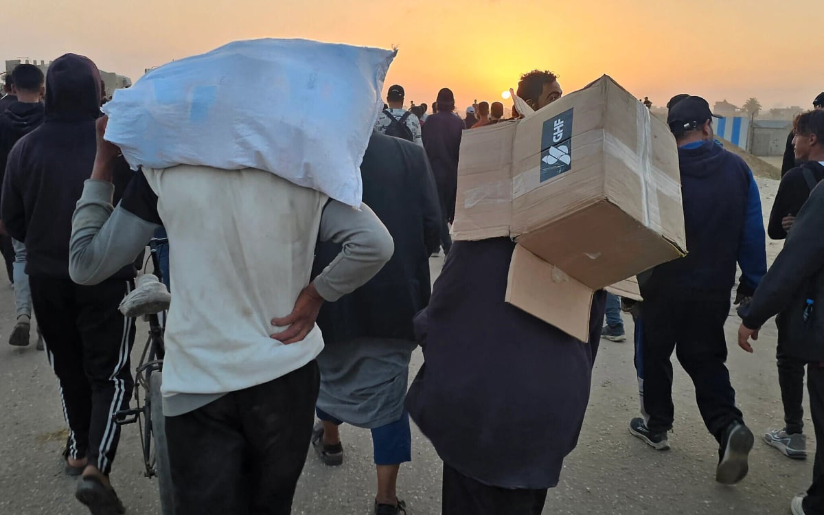 الجيش الإسرائيلي يقر باستهداف نقطة لتوزيع المساعدات في غزة