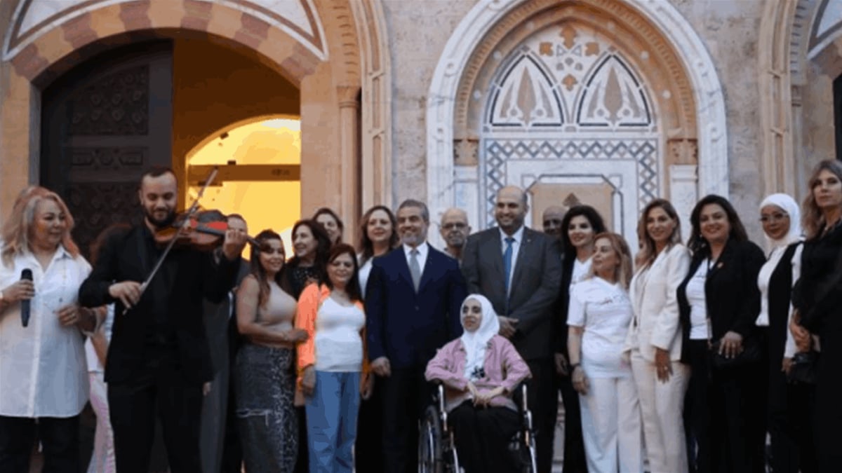 إضاءة السرايا تضامنًا مع مرضى التصلب اللويحي… ناصر الدين: هناك توجه لزيادة الأدوية وتوفير أخرى