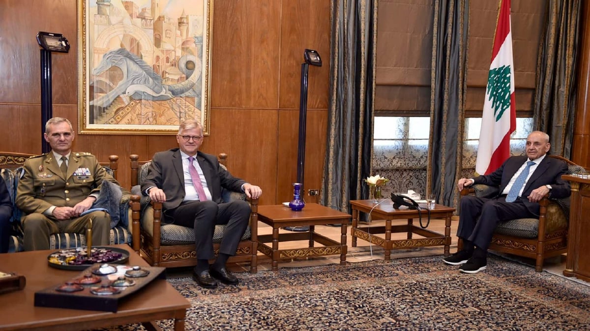 بري: لبنان متمسك بالشرعية الدولية