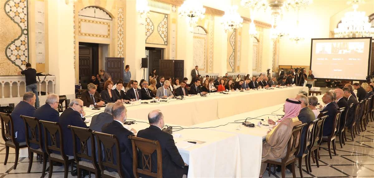 في السرايا… طاولة مستديرة عن مشروع الدعم الطارىء للبنان من الدول