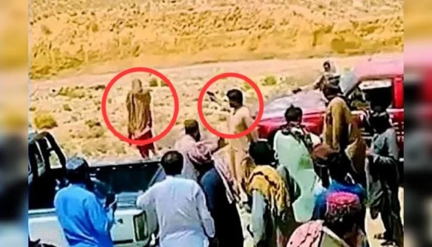 فيديو إعدام شاب وفتاة في صحراء باكستان يثير غضباً واسعاً
