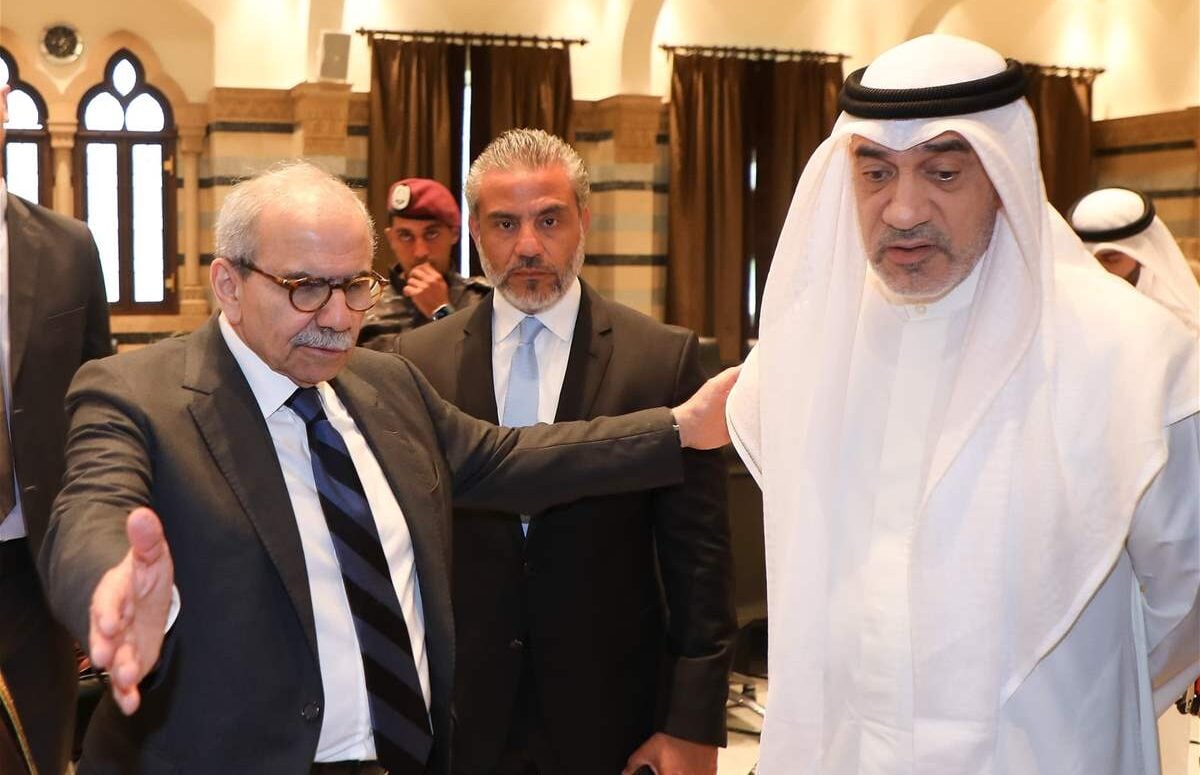 محادثات لبنانية-كويتية في السراي…