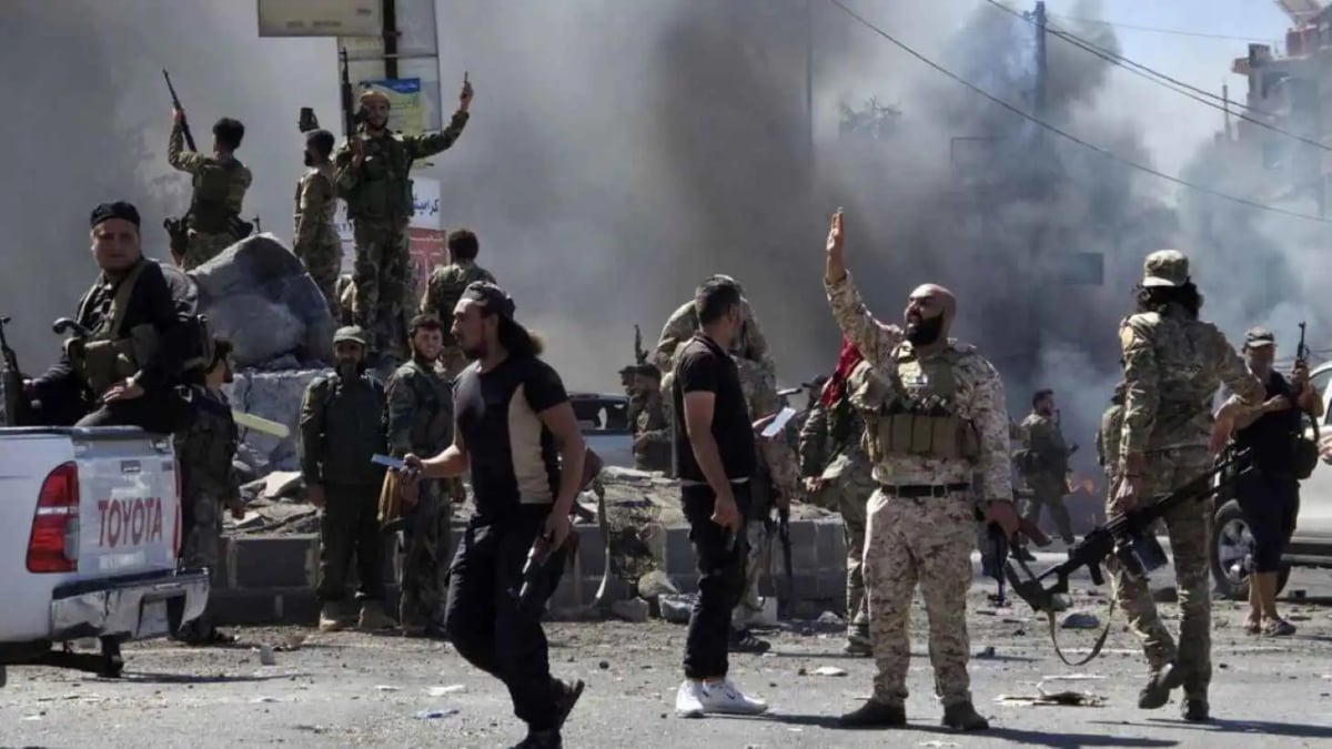 بمشاركة 20 ألف مقاتل.. وساطة عشائرية تنجح في وقف "هجوم كبير" على السويداء