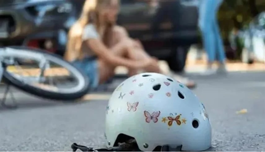 فيديو يحبس الأنفاس.. طفل ينجو بأعجوبة من حادث دهس