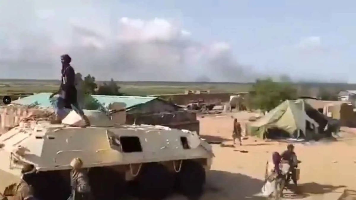 تنظيم القاعدة يسيطر على بلدة "فارابوغو" الاستراتيجية في مالي (فيديو)