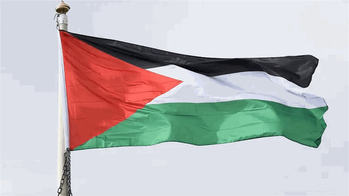 الرئاسة الفلسطينية: تسليم الدفعة الثانية من السلاح الموجود داخل المخيمات الفلسطينية في لبنان للجيش اللبناني
