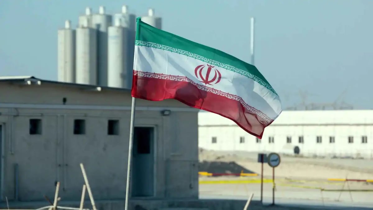 بجوازات دبلوماسية.. إيران تحصل على "المفتاح النووي" من روسيا