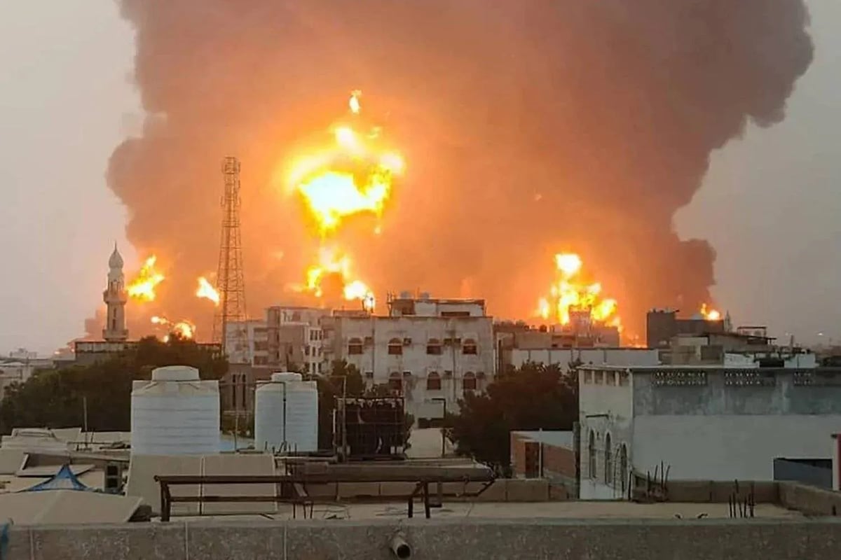 "النظر من الأعلى".. كاتس يتوعد بحصار الحوثيين بحرا وجوّا