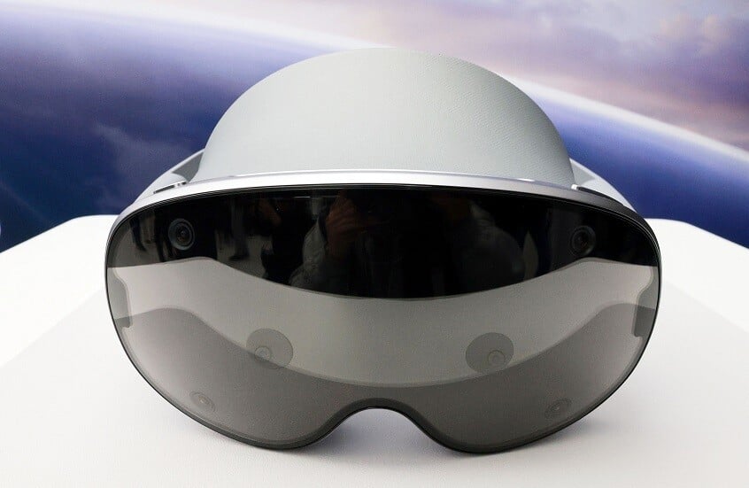 سامسونغ تكشف عن أول نظارة ذكية بنظام Android XR!
