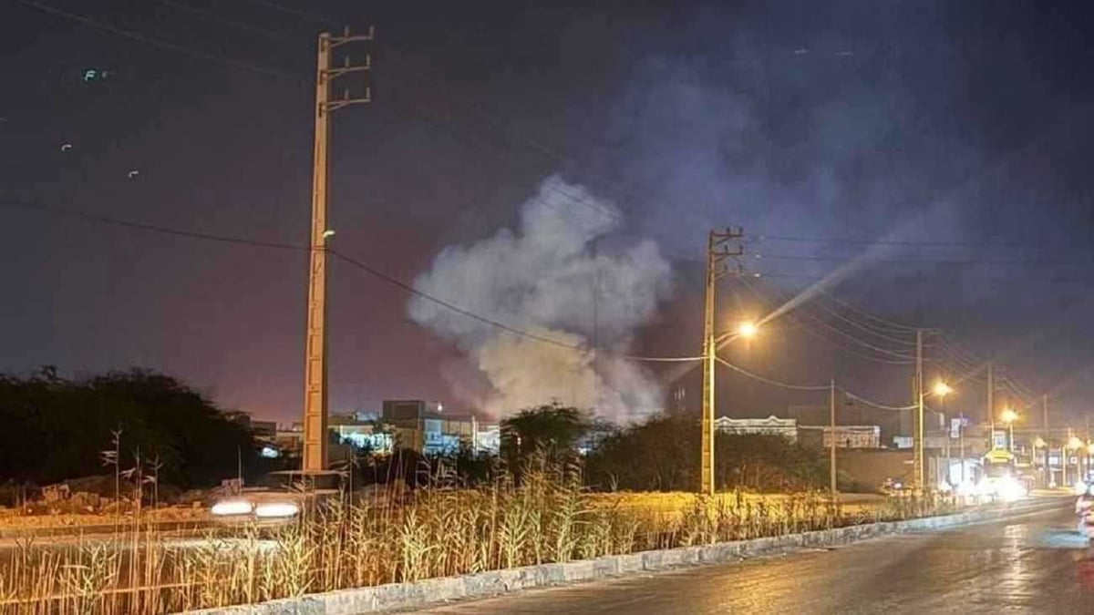اندلاع حريق في ميناء دير الإيراني