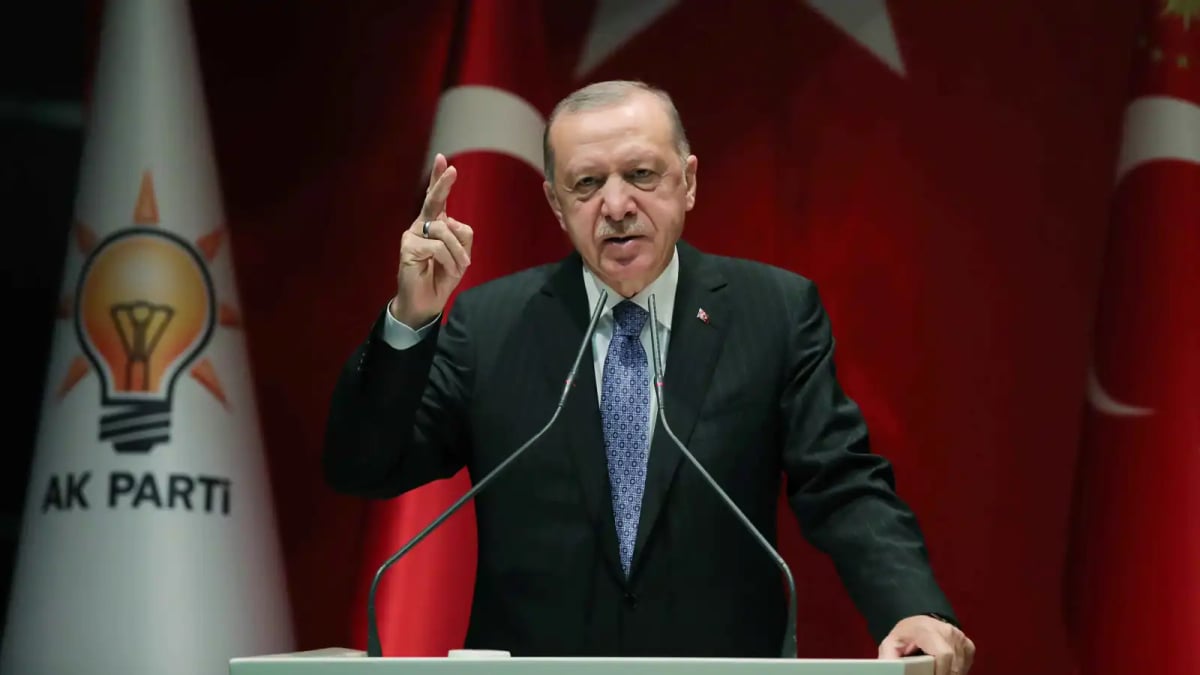 أردوغان: باسم نساء تركيا أعزي أمهات إيران