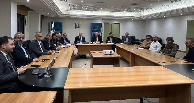 الحاج ترأس اجتماعاً بحث في تحسين أداء شركتي الخليوي