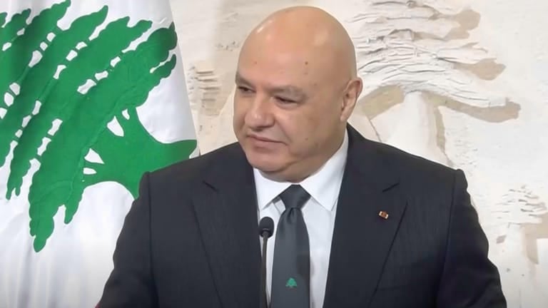 "لبنان ليس بلداً عادياً".. عون للبابا لاوون: لن نموت ولن نرحل ولن نيأس