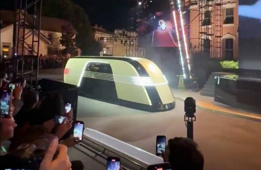 تسلا تكشف عن "Robovan" .. مركبة نقل ذاتية بالكامل بدون عجلة قيادة وتتسع لـ 12 راكباً