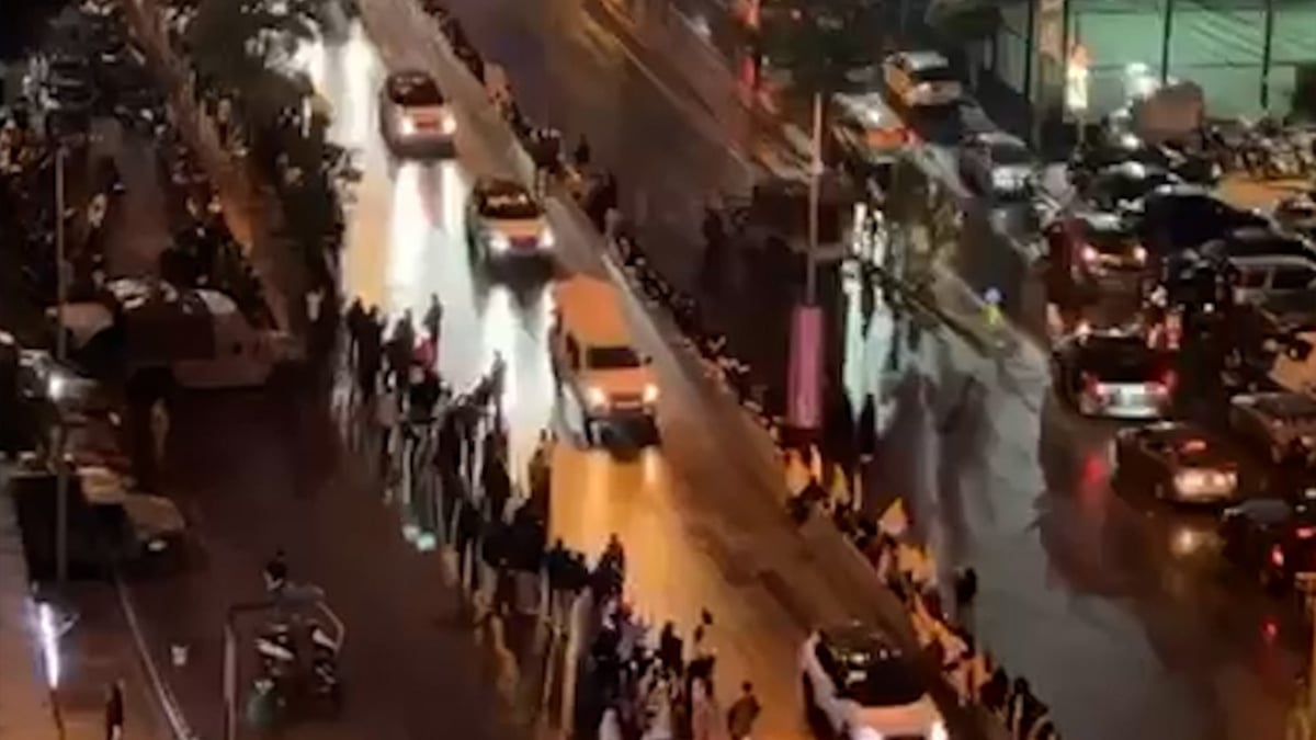 بالفيديو: الضاحية الجنوبية ترحّب بالبابا