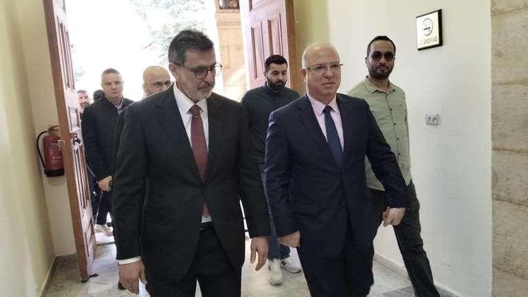 وزير العمل يكشف عن قانون عمل جديد قريباً