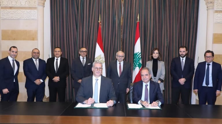 الصدّي يوقّع مذكرة تفاهم مع نظيره المصري لتلبية حاجات لبنان من الغاز الطبيعي لتوليد الكهرباء