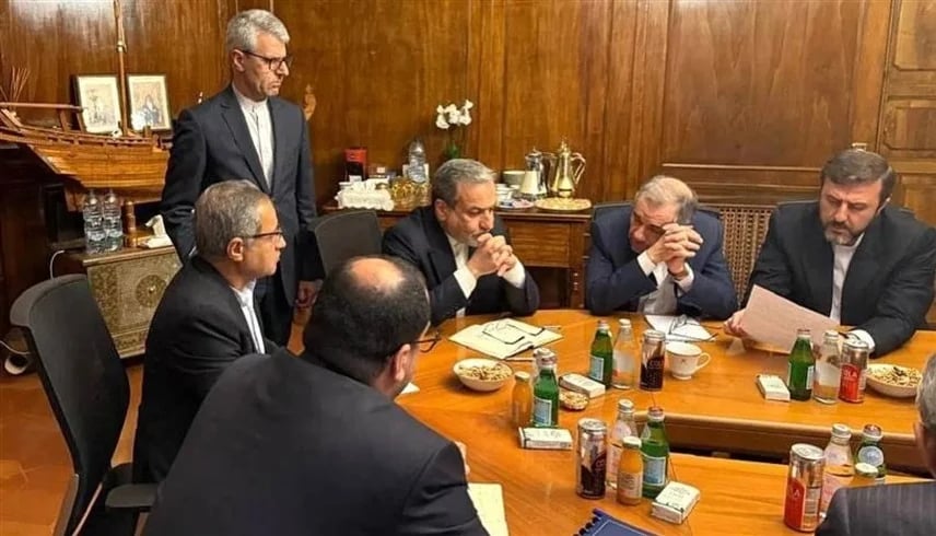 طهران تعلق على المحادثات مع واشنطن